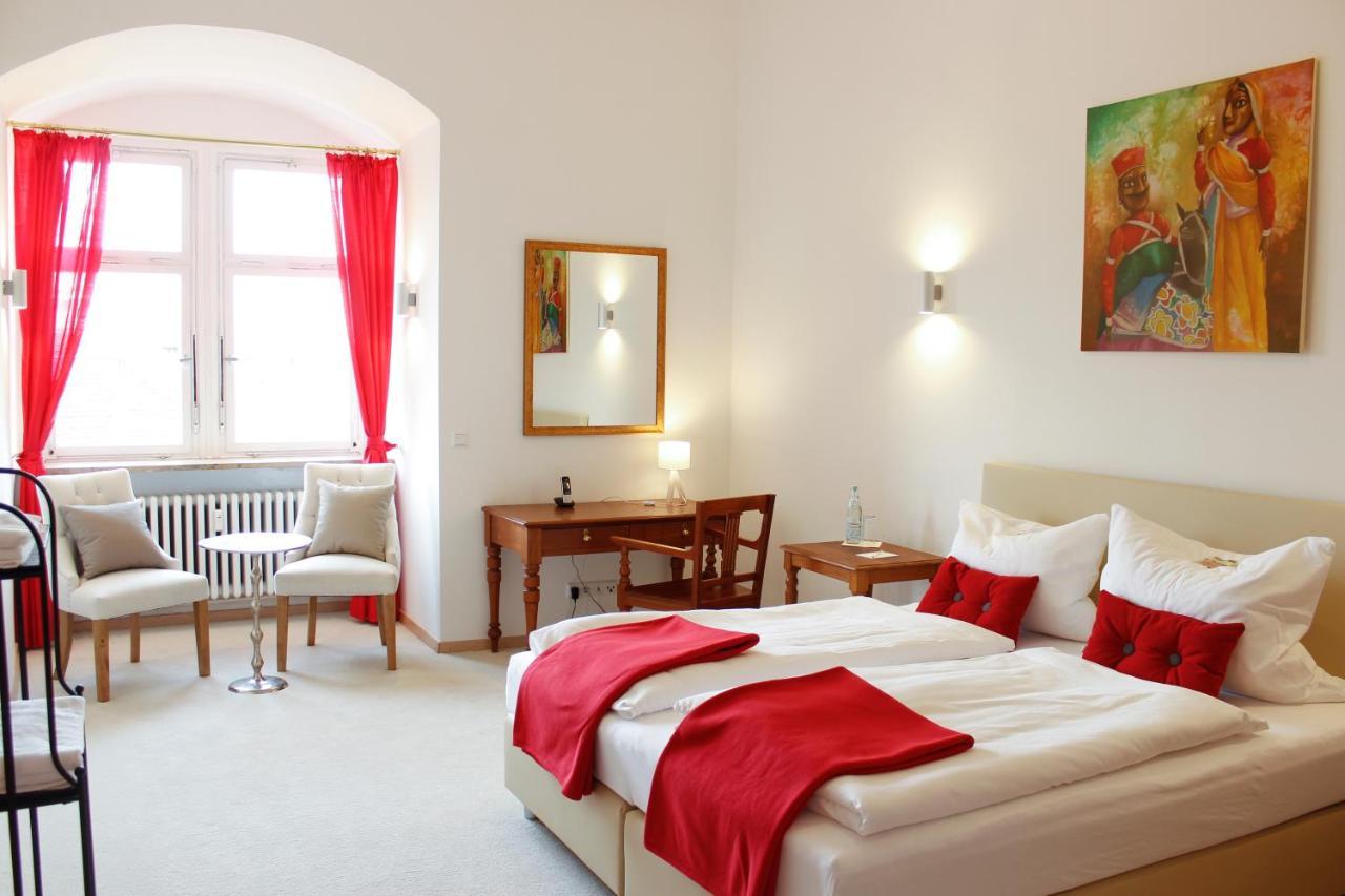 Biohotel Schloss Kirchberg Kirchberg an der Jagst Экстерьер фото